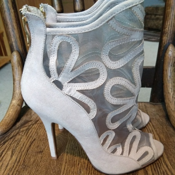 NWOT Jaiden - Pale Nude Micro Suede Mauve Shoes - Picture 2 of 7